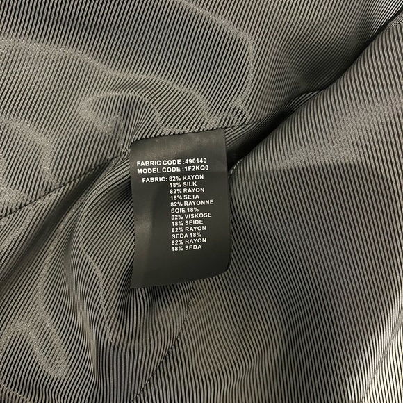 Armani Velvet Sports Coat - Picture 4 of 4